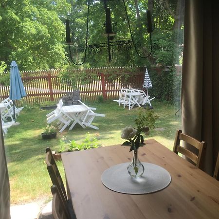 Marmorcafets B&B Kolmarden Ngoại thất bức ảnh